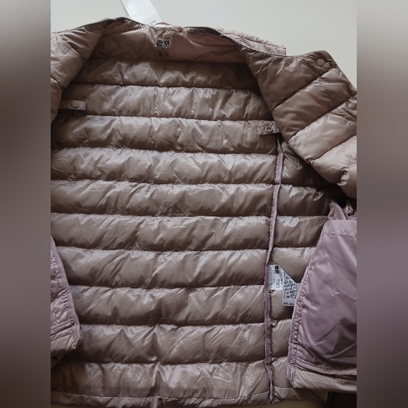 NWT Uniqlo Compact Packable Vest Size M - Picture 8 of 8